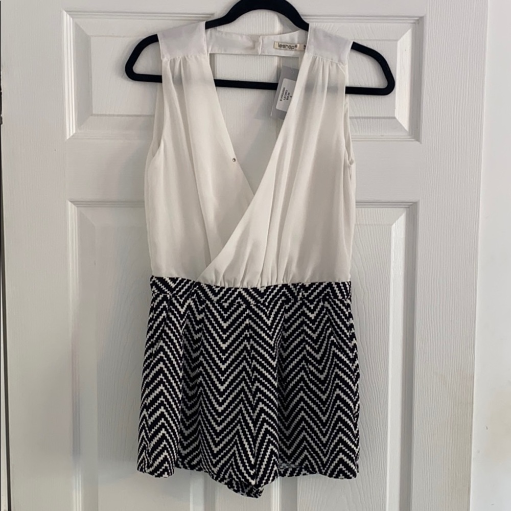 Low v back romper